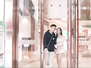 国产AV剧情之名媛拼富吊凯子被识破